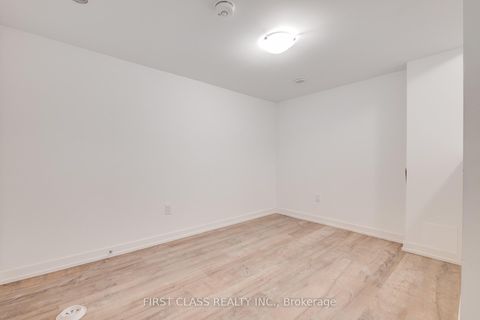 Photo 44 at 5 - 100 Stanley Green Boulevard, CFB, Toronto