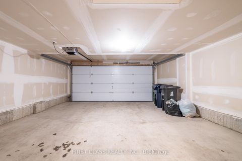 Photo 49 at 5 - 100 Stanley Green Boulevard, CFB, Toronto