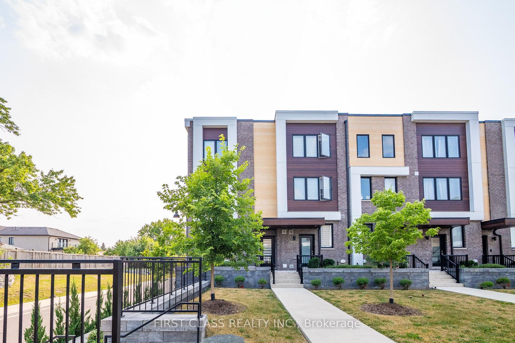 5 - 100 Stanley Green Boulevard, CFB, Toronto 