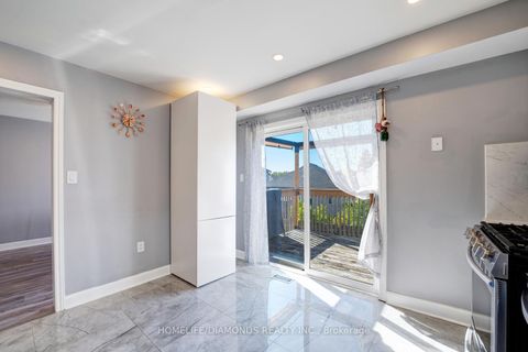 Photo 16 at 68 Heritage Court, Painswick South, Barrie