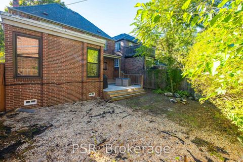 Photo 18 at 7 Glenarden Road, Forest Hill North, Toronto