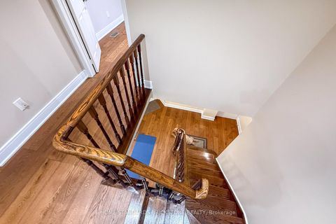 Photo 20 at 45 Spring Gate Boulevard, Yorkhill, Vaughan