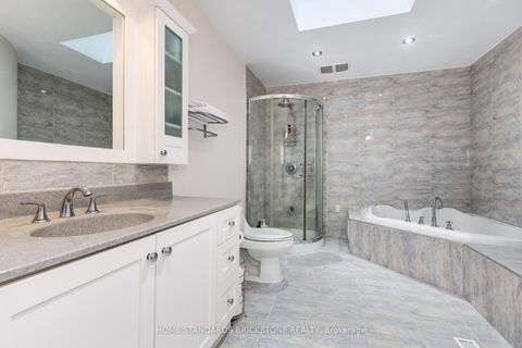 Photo 28 at 45 Spring Gate Boulevard, Yorkhill, Vaughan