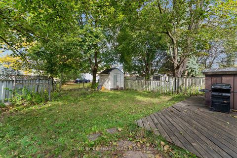 Photo 33 at 106 FLORA Drive, Dorset Park, Toronto