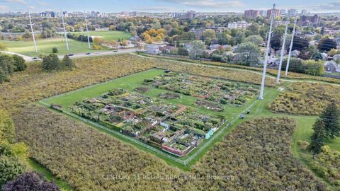 Photo 43 at 106 FLORA Drive, Dorset Park, Toronto