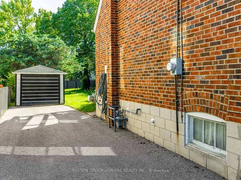 Photo 7 at 65 Lurgan Drive, Willowdale West, Toronto