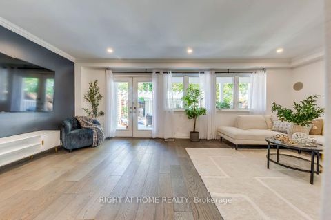 Photo 7 at 43 South Kingsway, Swansea, Toronto