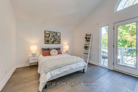 Photo 17 at 43 South Kingsway, Swansea, Toronto