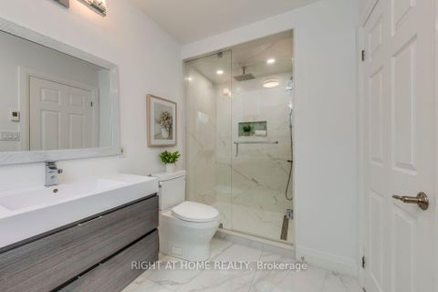 Photo 21 at 43 South Kingsway, Swansea, Toronto