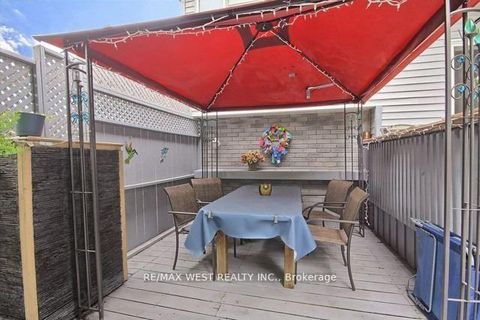 Photo 16 at 852 Beatrice Street E, Pinecrest, Oshawa