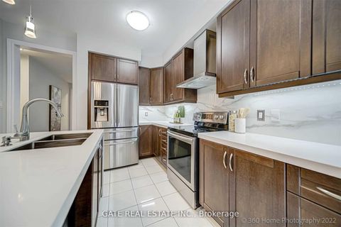 Photo 6 at 5 Nocturne Avenue, Kleinburg, Vaughan