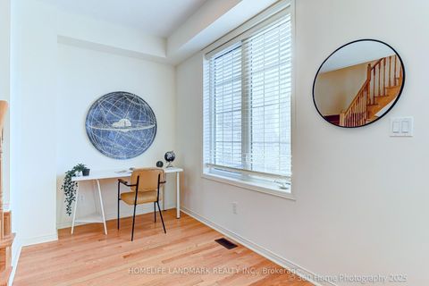 Photo 20 at 14 Hartney Drive, Rural Richmond Hill, Richmond Hill