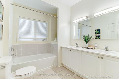 Photo 29 at 14 Hartney Drive, Rural Richmond Hill, Richmond Hill