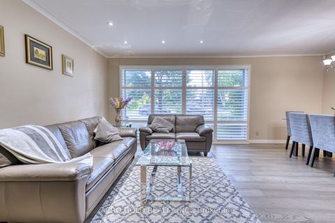 Photo 15 at 10 Kennebec Crescent, Kipling, Toronto