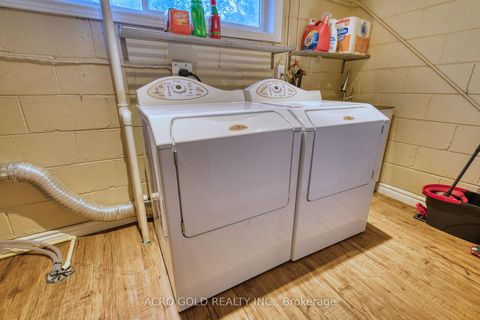 Photo 41 at 10 Kennebec Crescent, Kipling, Toronto
