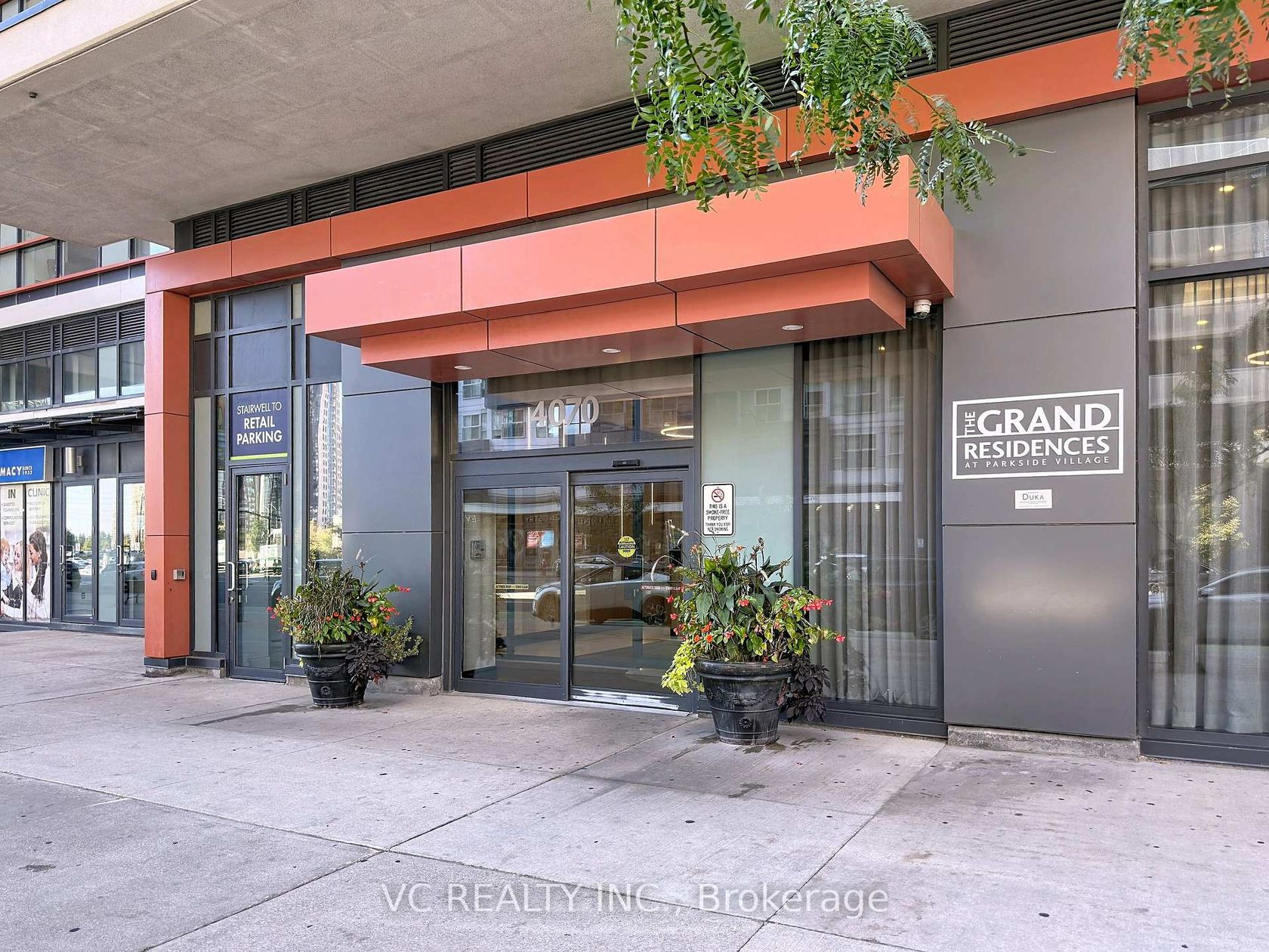 301 - 4070 Confederation Parkway E, City Centre, Mississauga 
