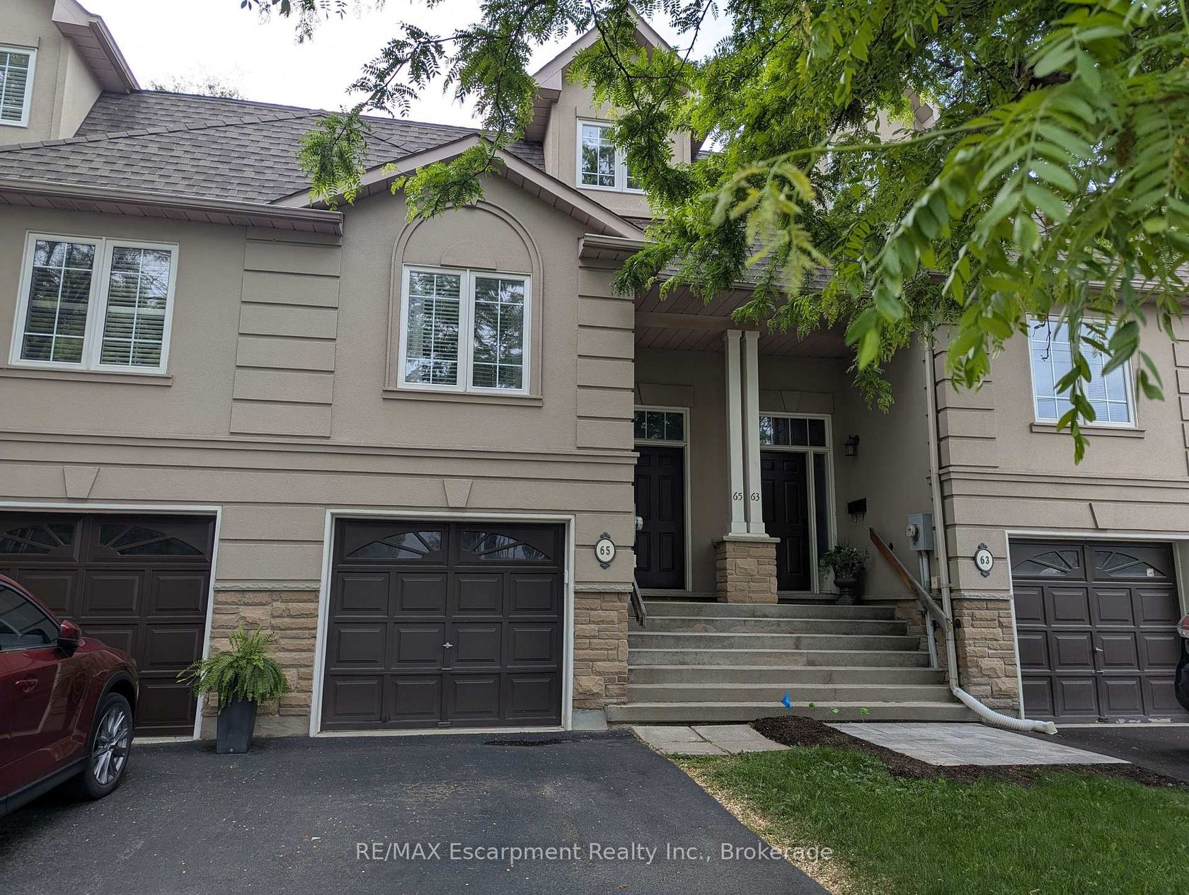 65 FAIRWOOD Place, Bayview, Burlington 