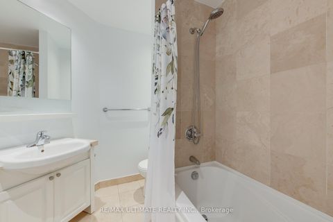Photo 10 at 2305 - 218 Queens Quay W, Waterfront Communities C1, Toronto