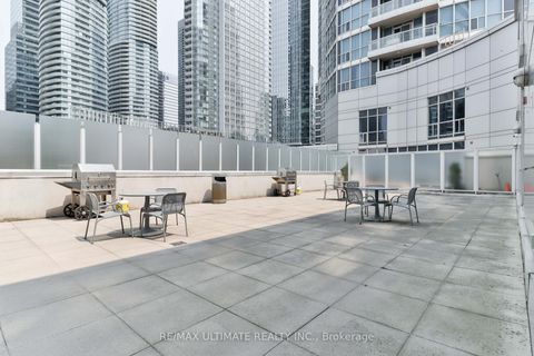 Photo 20 at 2305 - 218 Queens Quay W, Waterfront Communities C1, Toronto