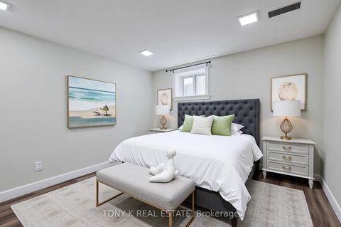 Photo 12 at 20 Granard Boulevard, Cliffcrest, Toronto