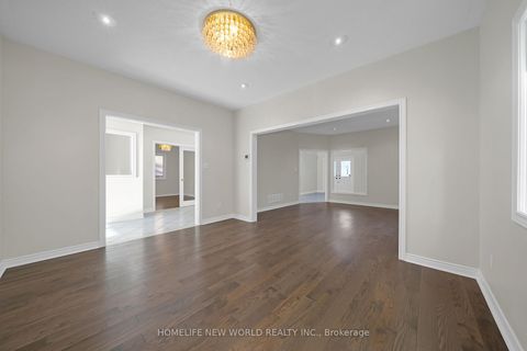 Photo 11 at 99 Clarendon Drive, Bayview Hill, Richmond Hill