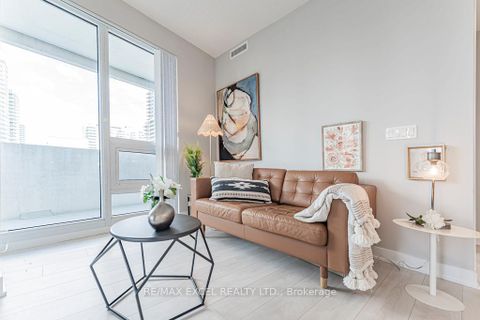 Photo 3 at 1302 - 2221 Yonge Street, Mount Pleasant West, Toronto