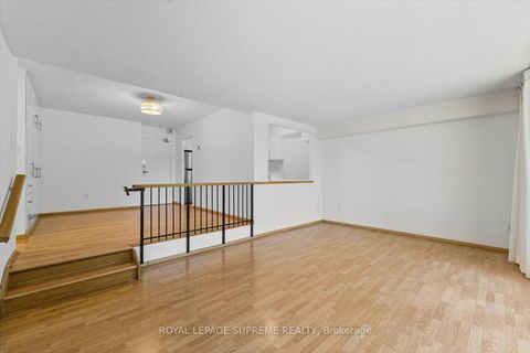 Photo 7 at 107 - 270 Scarlett Road, Smythe, Toronto
