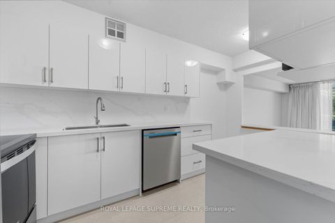 Photo 15 at 107 - 270 Scarlett Road, Smythe, Toronto