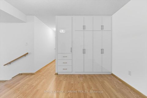 Photo 17 at 107 - 270 Scarlett Road, Smythe, Toronto