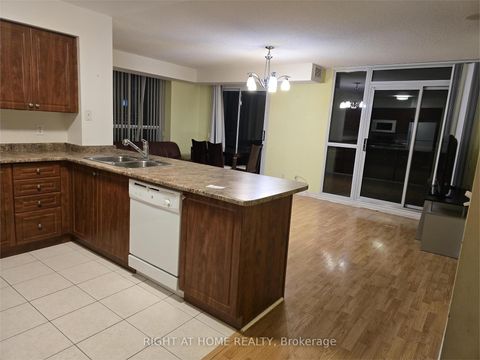 Photo 5 at 3310 - 18 Spring Garden Avenue, Willowdale East, Toronto