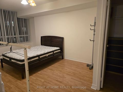 Photo 8 at 3310 - 18 Spring Garden Avenue, Willowdale East, Toronto