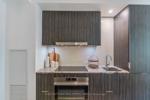 Photo 10 at 303 - 1 Bloor Street E, Yonge Corridor, Toronto Photo 10 at 303 - 1 Bloor Street E, Yonge Corridor, Toronto