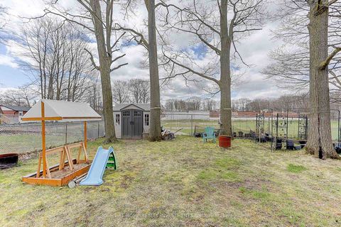 Photo 5 at 143 Springdale Drive, 400 North, Barrie