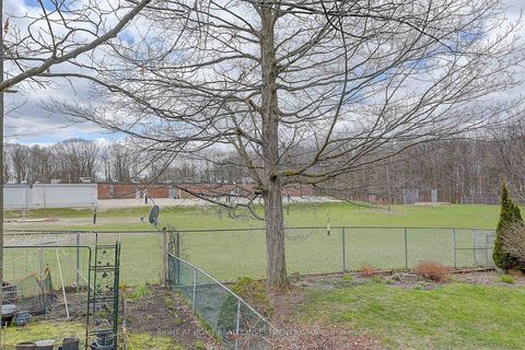 Photo 8 at 143 Springdale Drive, 400 North, Barrie