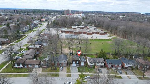 Photo 13 at 143 Springdale Drive, 400 North, Barrie
