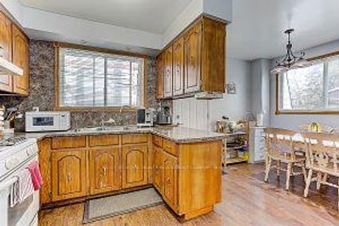 Photo 29 at 143 Springdale Drive, 400 North, Barrie