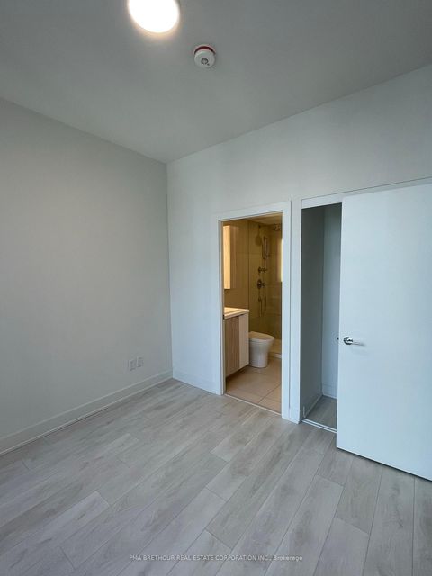 Photo 13 at 1001 - 15 Mercer Street, Waterfront Communities C1, Toronto