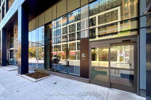 Photo 1 at 822 - 60 Princess Street, Waterfront Communities C8, Toronto