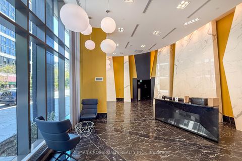 Photo 2 at 822 - 60 Princess Street, Waterfront Communities C8, Toronto