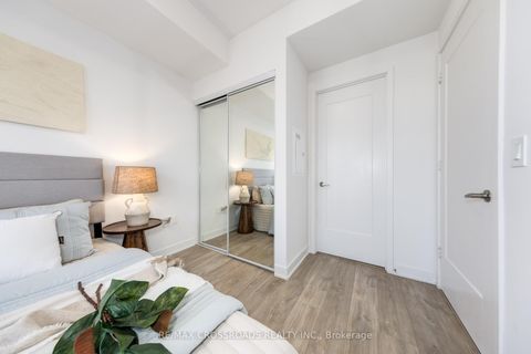 Photo 14 at 822 - 60 Princess Street, Waterfront Communities C8, Toronto
