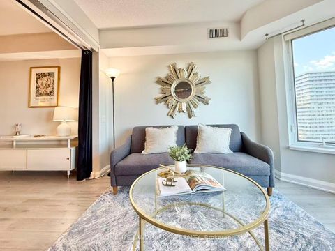 Photo 9 at 2315 - 155 Yorkville Avenue, Annex, Toronto