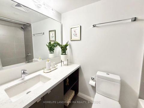Photo 15 at 2315 - 155 Yorkville Avenue, Annex, Toronto