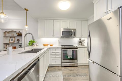 Photo 11 at 401 - 70 Stewart Street, CO Central, Oakville