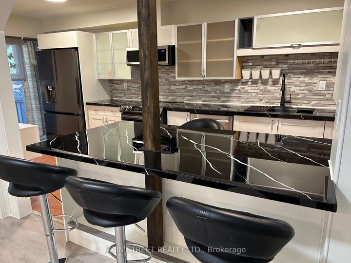 Photo 6 at 156 Observatory Lane, Observatory, Richmond Hill