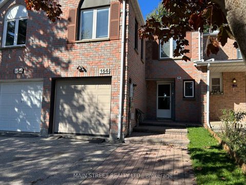 Photo 1 at 156 Observatory Lane, Observatory, Richmond Hill
