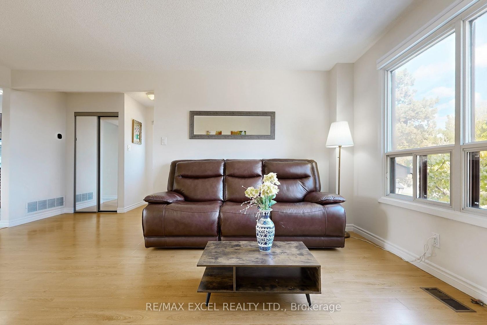 Photo 8 at 98 - 24 Fundy Bay Boulevard, Steeles, Toronto Photo 8 at 98 - 24 Fundy Bay Boulevard, Steeles, Toronto