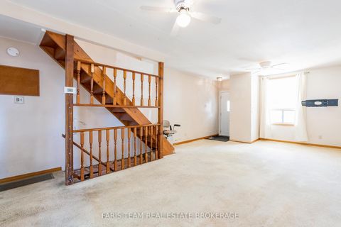 Photo 9 at 26 Queensdale Avenue, East York, Toronto