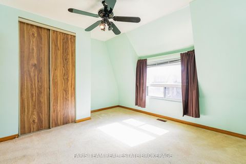 Photo 12 at 26 Queensdale Avenue, East York, Toronto