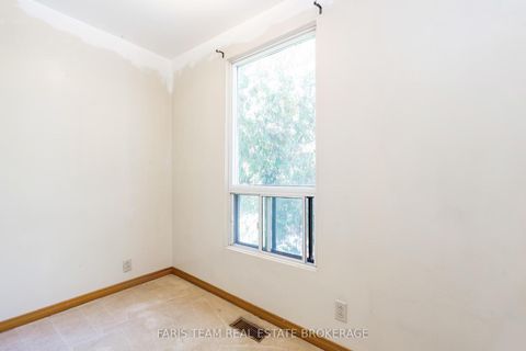 Photo 15 at 26 Queensdale Avenue, East York, Toronto