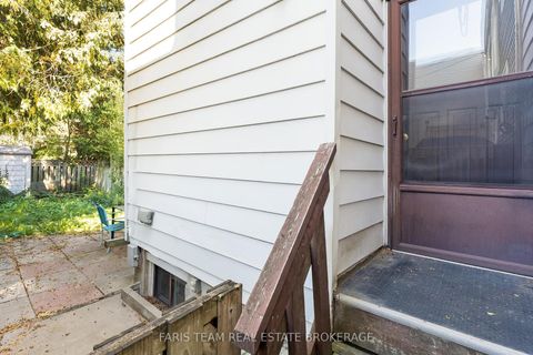 Photo 20 at 26 Queensdale Avenue, East York, Toronto